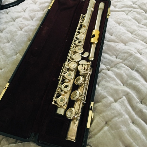 Gold plate flute - Picture 1 of 1